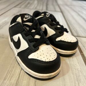 Nike Dunks Panda Toddler Size 7